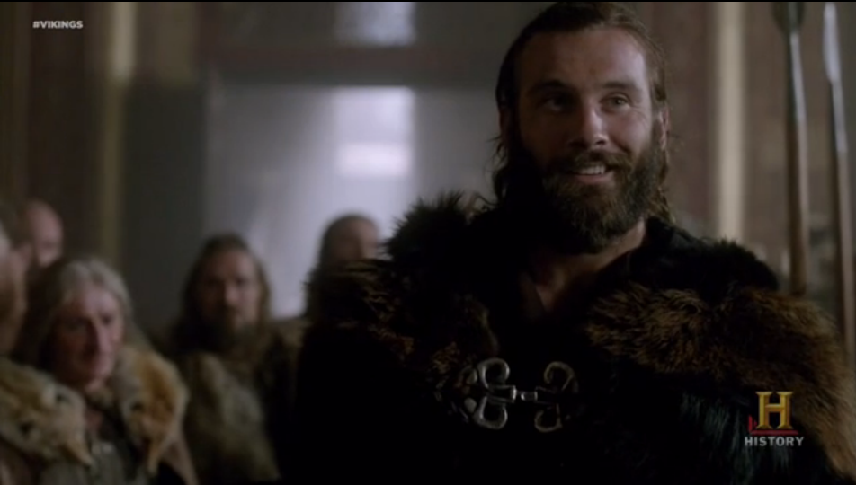 tau_maou's tweet photo. Rollo has all the swag "...Hello"  #VikingsFinale #Rollo http://t.co/QLtTK6ZlKH