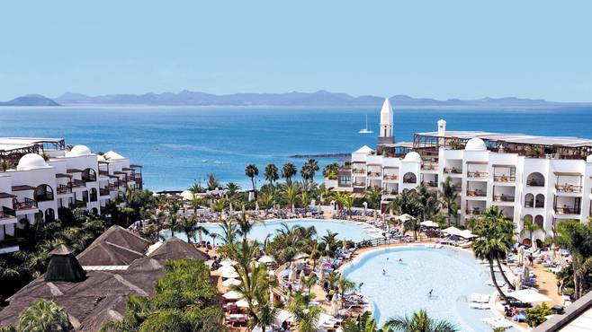 RT if you'd love to stay here - Princesa Yaiza Suite Hotel Resort #Lanzarote #ThomsonHolidays