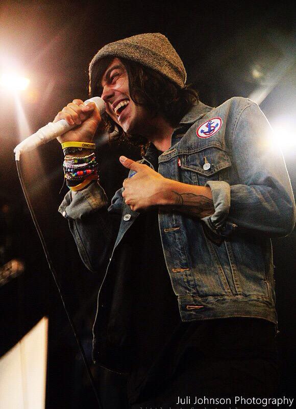 Happy birthday to the most inspirational music artist I have ever fell in love with.. Kellin quinn bostwick 