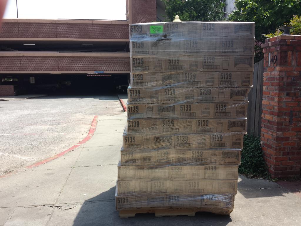 hopjacks's tweet photo. Alright Bars on @PalafoxPlace, here's another Ton of #Hopjacks Glassware to re-up your Inventory with. http://t.co/Ol1JRn7seu