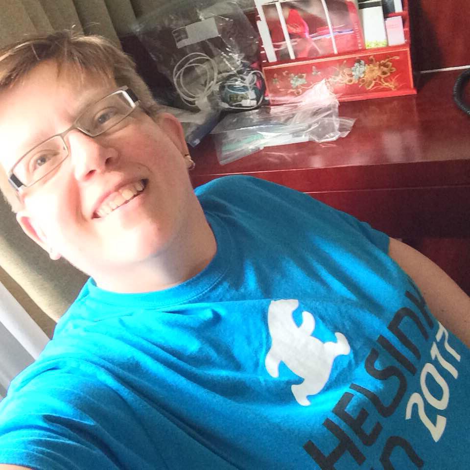 worldcon75's tweet photo. #TeamHelsinki in StPetersburg #Eurocon2015, Chicago #C2E2, Guangzhou, Poland #Pyrkon2015 & #Helsinki for #popcultfi! http://t.co/hLT0hrwOep
