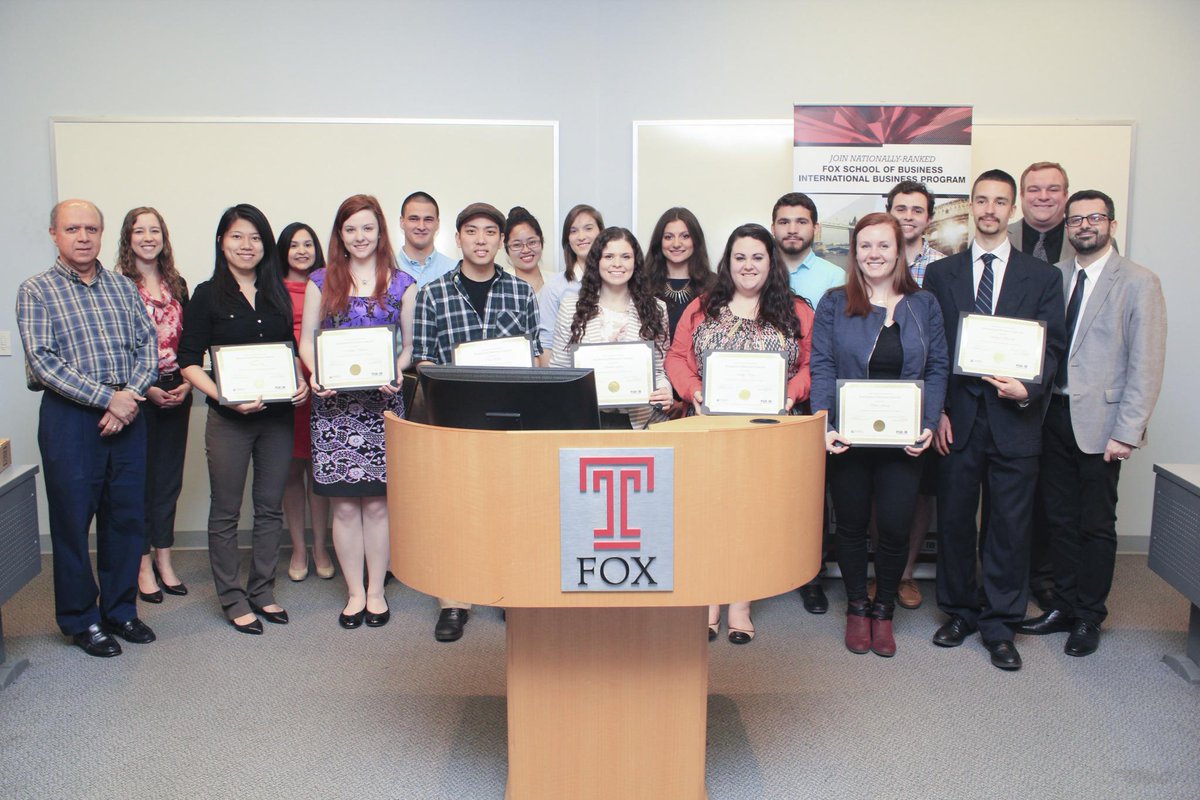 Congratulations to our #IB Laureates from Wednesday's first International Business Major Awards Ceremony! @foxschool