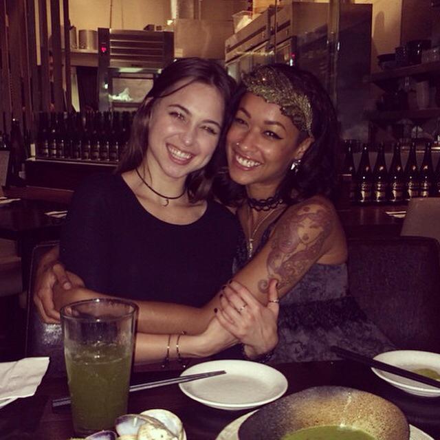 Dinner last night with one of my favorite souls in the whole wide world @RileyReidx3 💕💚💕 http://t.co<a href="/tag/birthdaybleezy"class="tags"><span>#birthdaybleezy</span></a>