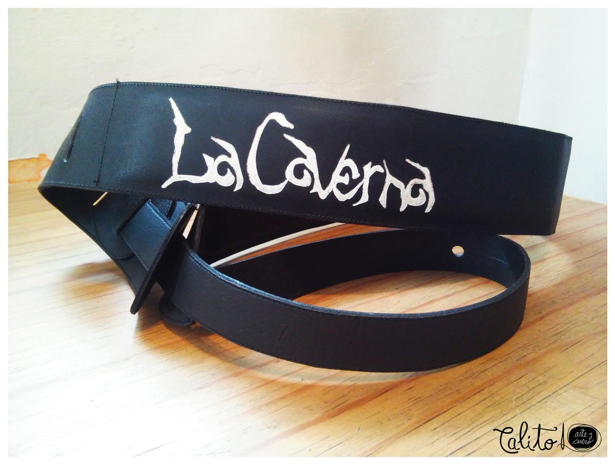 flaviatalledo's tweet photo. #Calito para @LaCavernaRock !!
Correas personalizadas: https://t.co/38wh2kb0vw
#lacaverna #correa #strap #pickstick http://t.co/nj3l5xcyOb