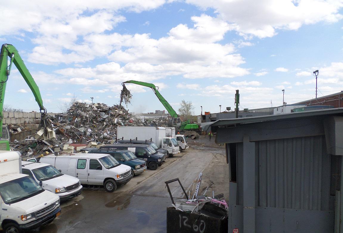 TNTScrap's tweet photo. TGIF! #ScrapLife #Scrap #TNT #Brooklyn #Scrappers  #TopDollar http://t.co/SBHiBzVcs0