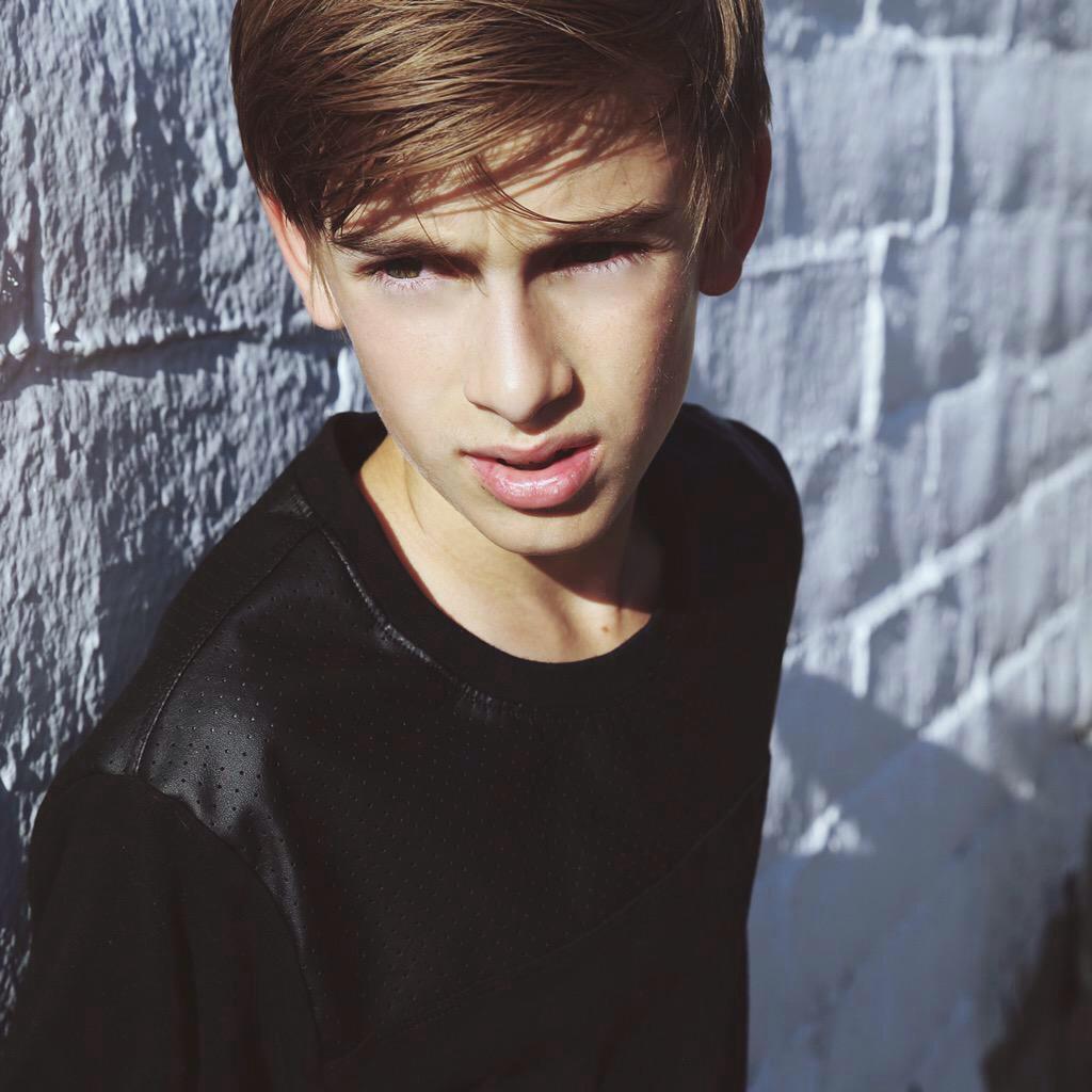 JohnnyOTheBest1's tweet photo. @johnnyosings http://t.co/r4GEhZIMCm