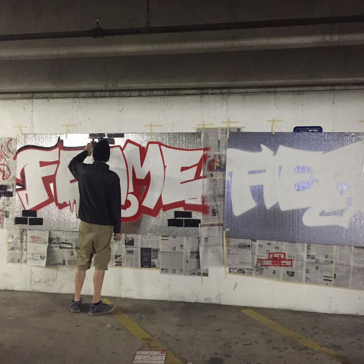 SLCCRunway's tweet photo. Behind the scenes #femmefierce http://t.co/9Jj0pXB5L1