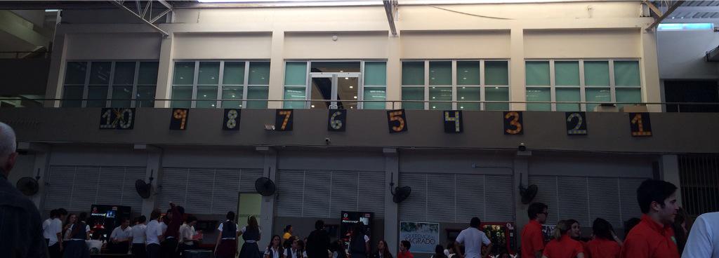 sofiolivera2015's tweet image. Últimos días en Perpetuo 😳