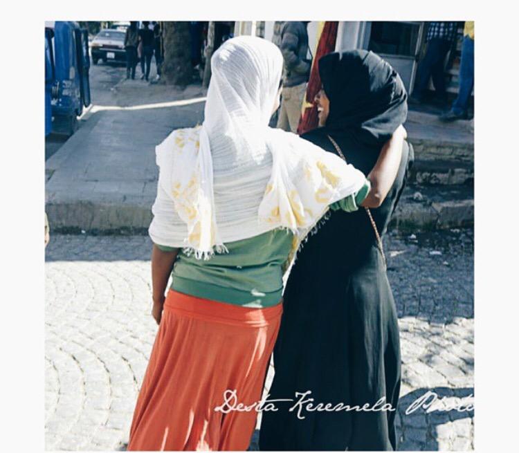 AlfiGmail's tweet photo. በፍቀር የኖረን ህዝብ ነን በደማችን ፓለቲካ ሂሳብ ይቁም #StopKillingEthiopians http://t.co/wY32dE7WUY