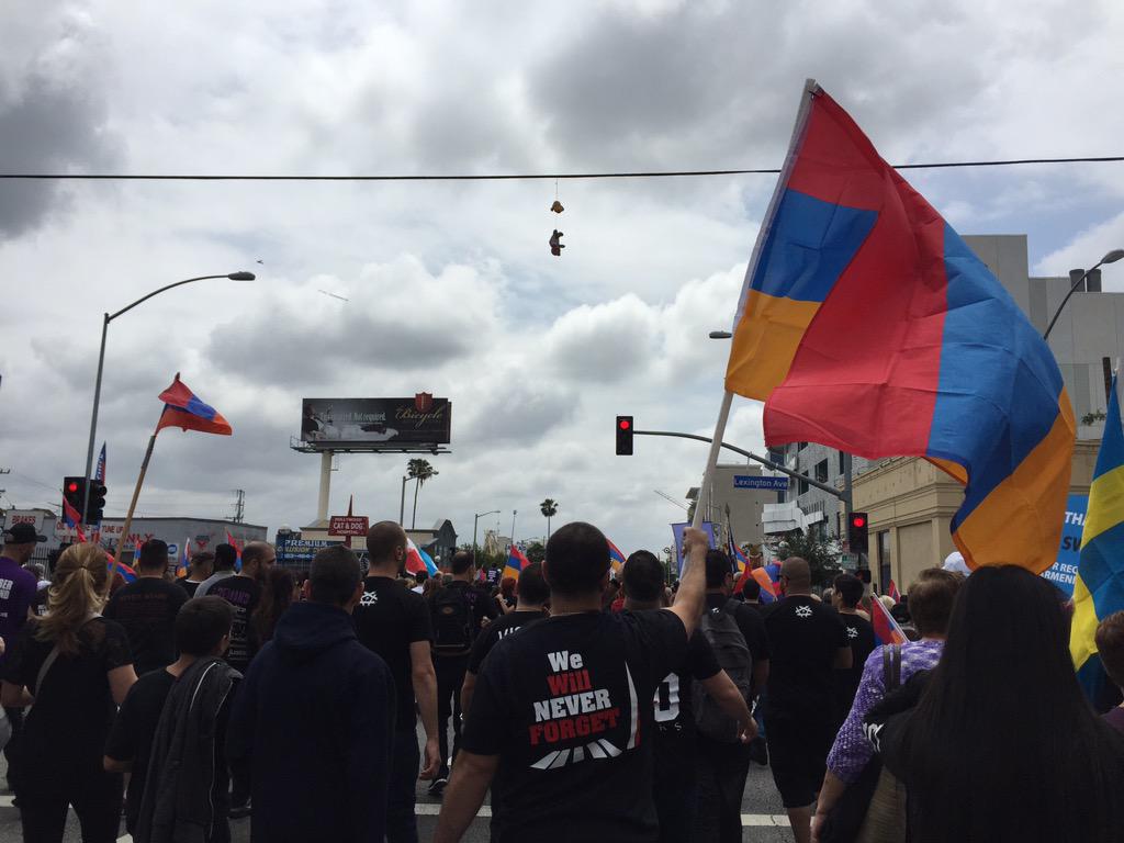 Road22016's tweet photo. 1000s gather to March4Justice in Hollywood http://t.co/InZs9F8aXD