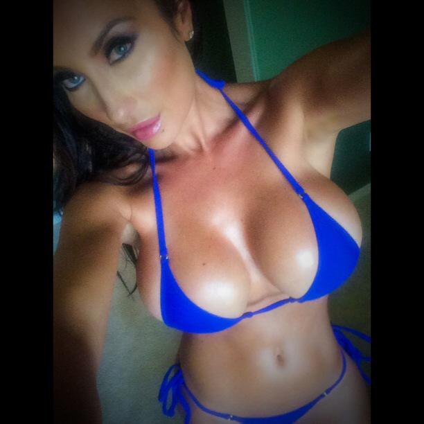 ...How Bad can a Good girl get? 💙😈👅 #selfie #brazilian #bikinilife http://t.co/hL4WLOO7Nm<a href="/tag/selfie"class="tags">#selfie</a><a href="/tag/brazilian"class="tags">#brazilian</a><a href="/tag/bikinilife"class="tags"><span>#bikinilife</span></a>