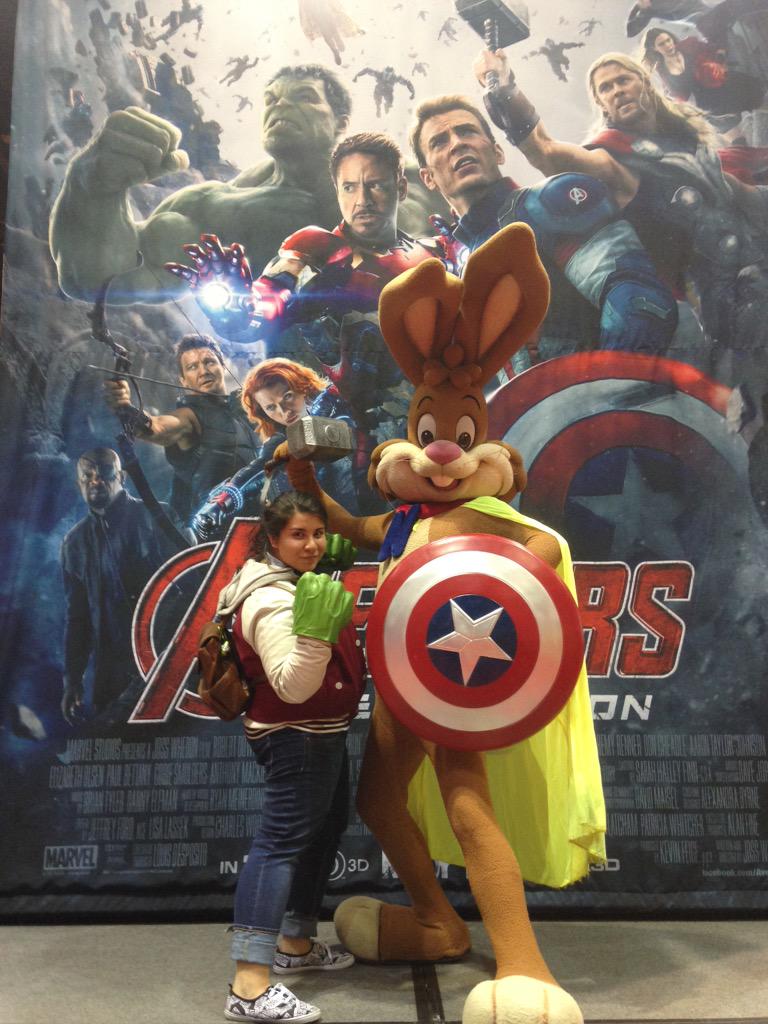 Having some fun with <a href="/Marvel/">Marvel Entertainment</a> and @NesquikUSA at <a href="/c2e2/">C2E2</a> #likeasuperhero