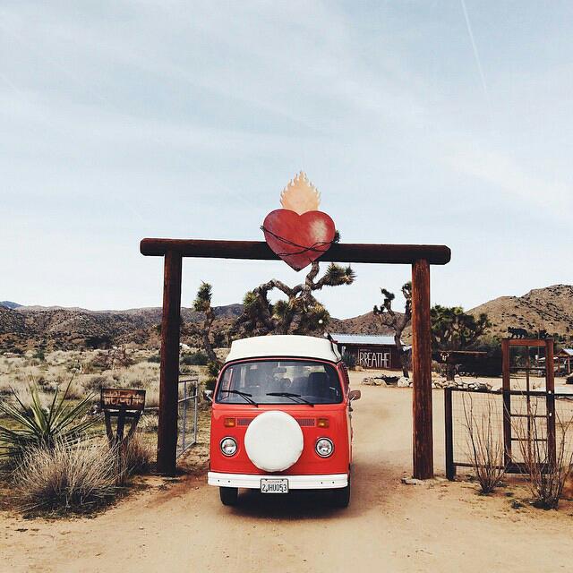 vwcamperfan's tweet photo. #vwt2b #vanlife http://t.co/JMCXAwvEDa