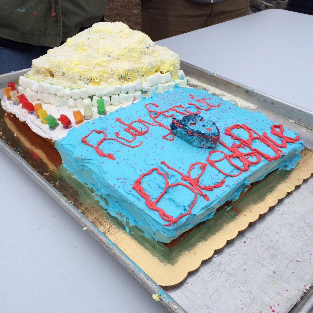 #LetThemEatCake tweet media