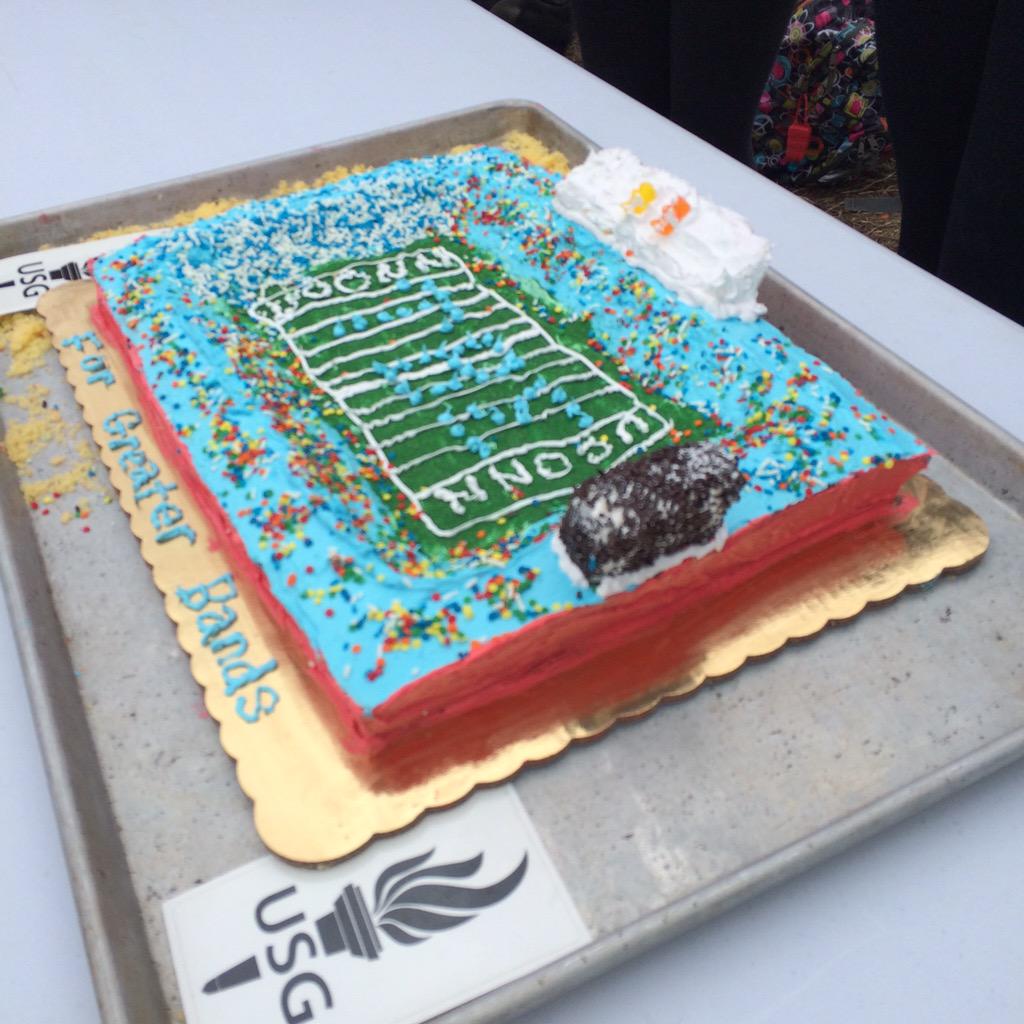 #LetThemEatCake tweet media