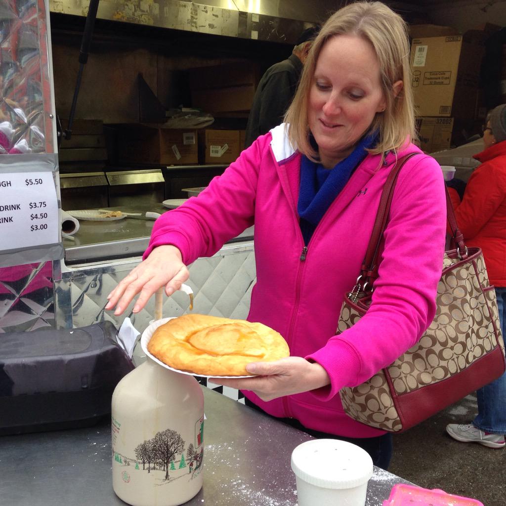 wcax's tweet photo. Scenes from the 49th annual Vermont Maple Festival in St. Albans #vt #vtmaplefest http://t.co/4Vw5I10Yew