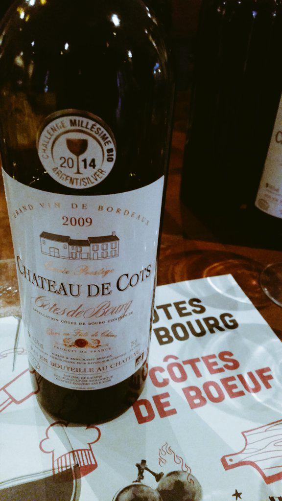 valeerverlinden's tweet photo. Soirée top! @cotesdebourg cc @Tutiac #CDBCDB #vin #wine #bordeaux #brasseriebordelaise #cotesdebourg http://t.co/mAplbLMsoD