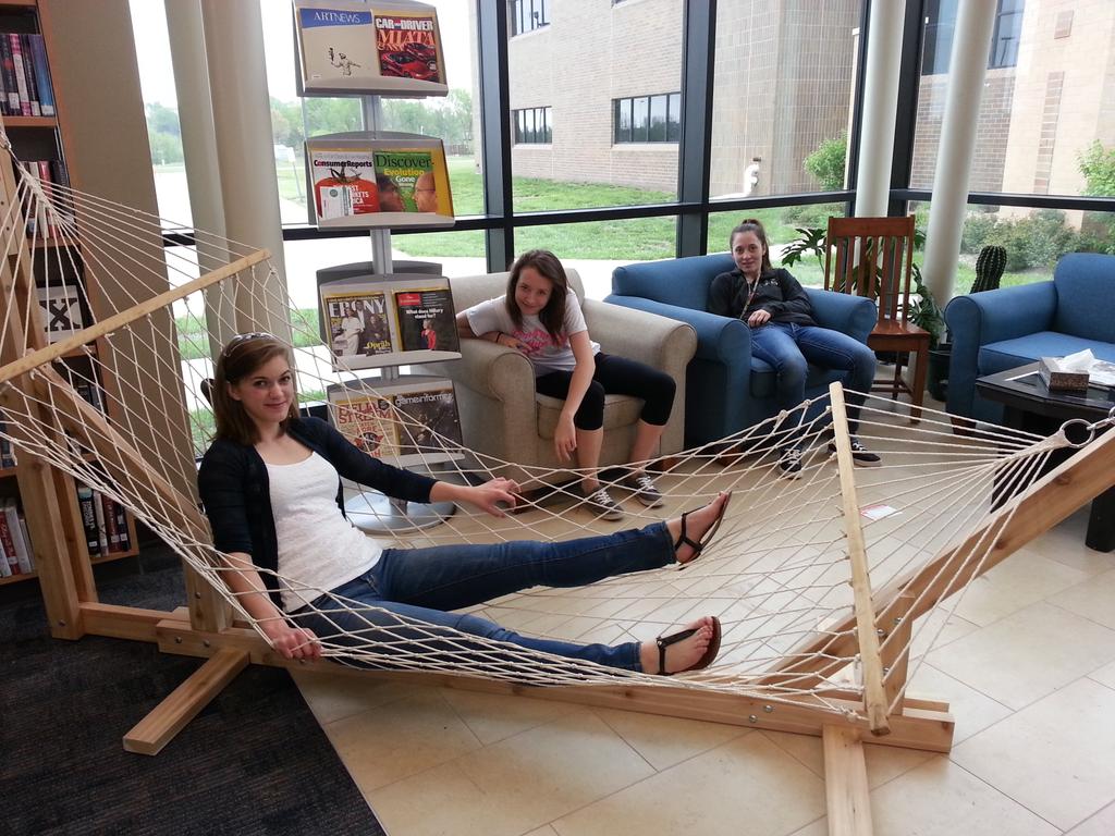 The Blue Print is setting up tonight. Artistic, creative week ahead! <a href="/WRLoveee/">WaRu Compliments</a> <a href="/WRHSBlueStreak/">The Blue Streak</a> <a href="/WRHSArtDept/">WRHS Art Dept</a>