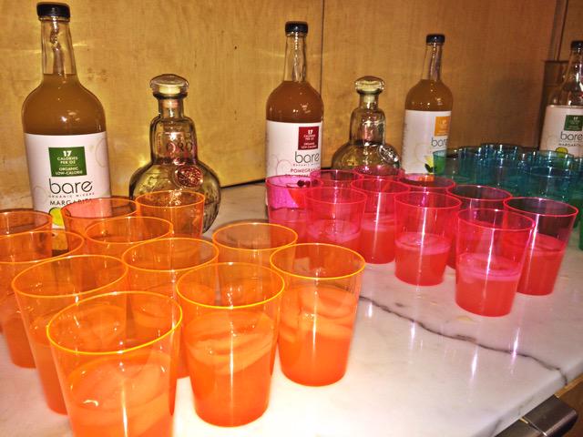 Happy Hour with the team <a href="/Essencemag/">essence</a> on behalf of <a href="/baremixers/">Bare Organic Mixers</a> ! #HappyFriday