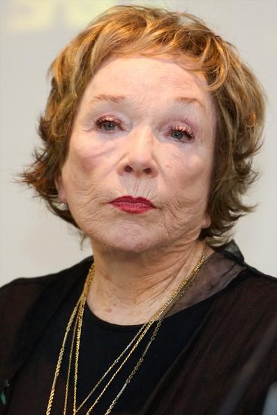 HAPPY 81ST BIRTHDAY TO ACTRESS SHIRLEY MACLAINE!!! Darling, you\re looking GORGEOUS! X 