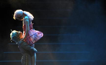 FranceinChicago's tweet photo. Ann Arbor (MI). TODAY thru 04/26 @umich presents #LyonOperaBallet in #Cinderella http://t.co/75vtz7mPHI @UMSNews http://t.co/aAGHcTtThJ