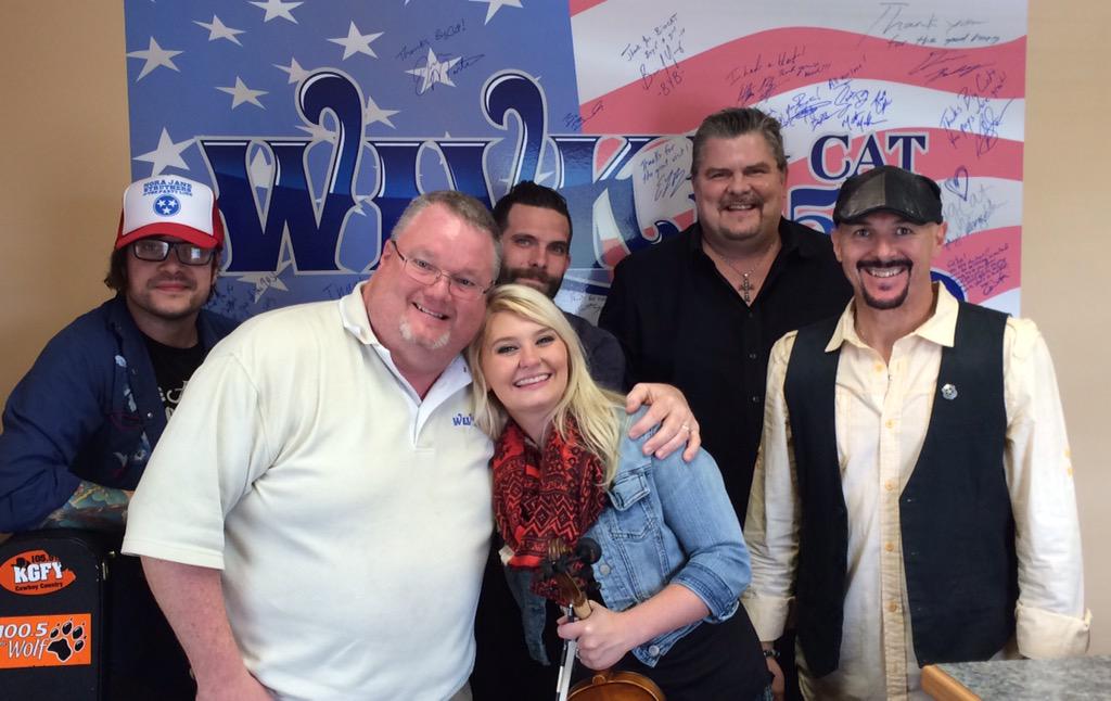 Aaron Glass tweet media