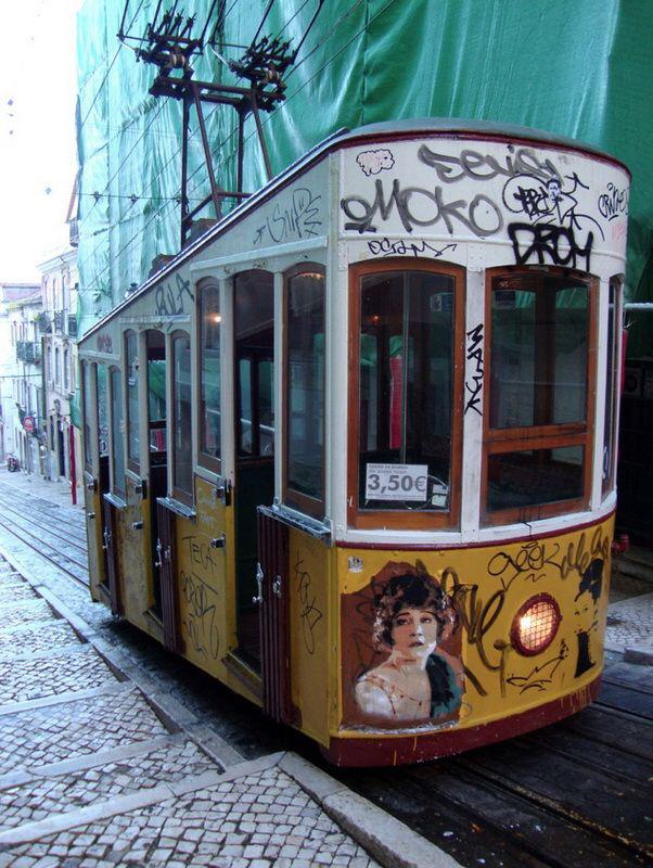 JoyceTurner21's tweet photo. Andrea Michaelsson aka btoy #gariffiti #artwork #art #Artist #globalart #globalgraff #graff #graffartist #graffcrew http://t.co/7Rm9ntBGyA