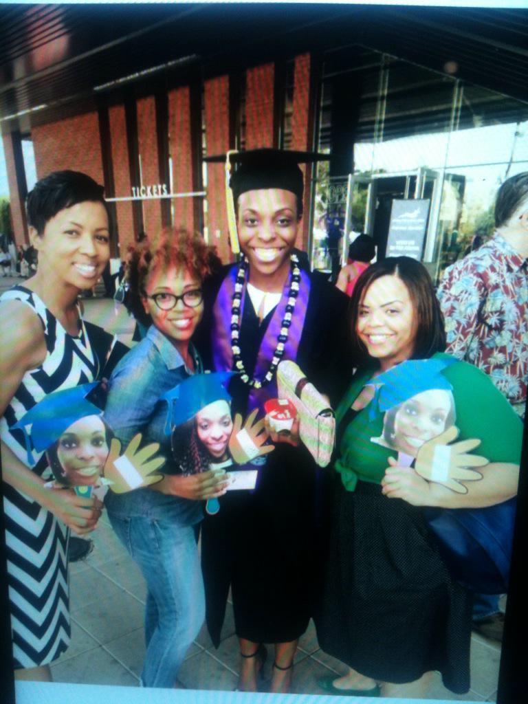 NewNezz16's tweet photo. Congrats Deidra! YOU DID IT!!! We're so proud of you! #GCU2015 http://t.co/yabUlbMAT2