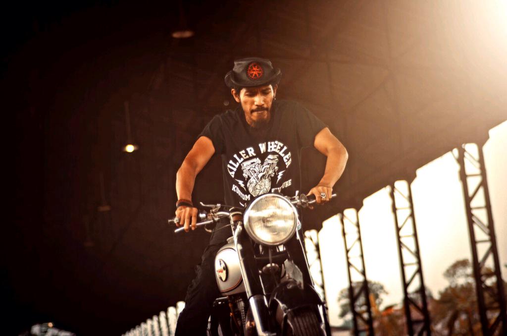 Morning rider, have a nice day n ride on.. !!