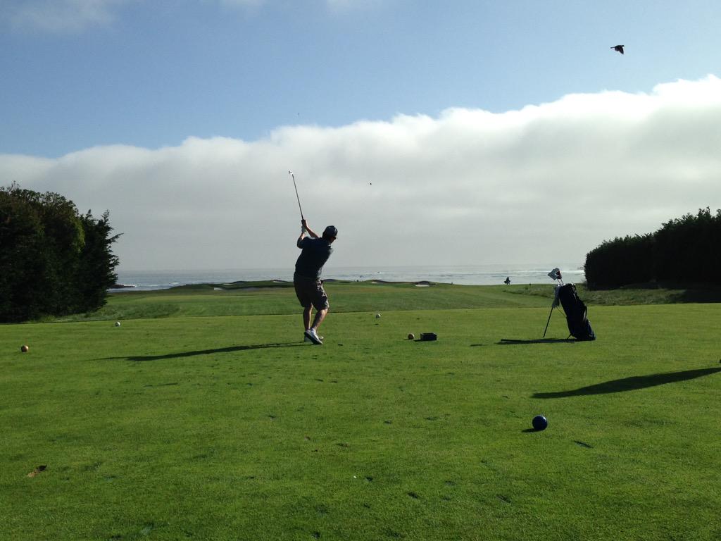 Brian_Gibbo's tweet image. I played @PebbleBeachGolf last Friday. #bucketlist #3000thtweet @RobBrimacombe Epic Enough?