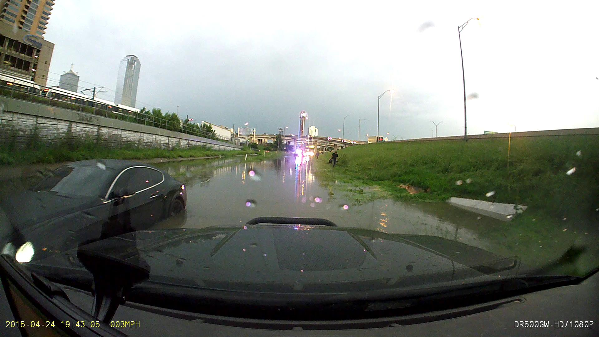 CDZ3jtEVIAEOO7B.jpg:large