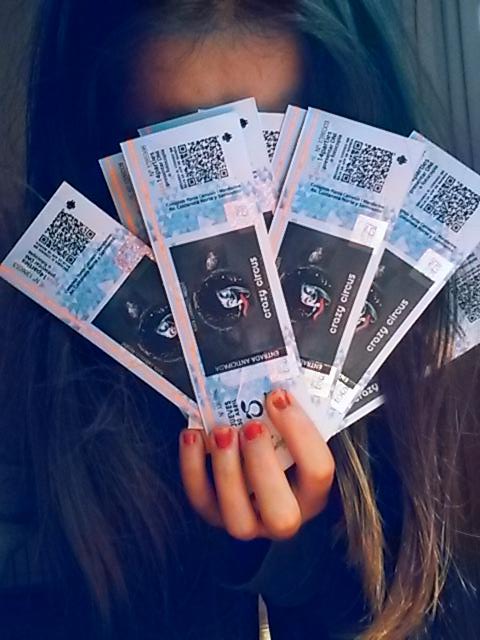 laLVIfds's tweet photo. Barra fds en mandarine, ya tenes tu anticipada? http://t.co/DsS604UK5C