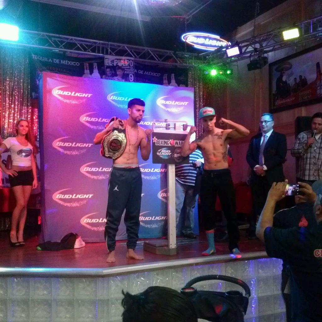 TRUBoxingHeadz's tweet image. Oscar Mojica @Oengar and Joseph Rios #BoxingWars