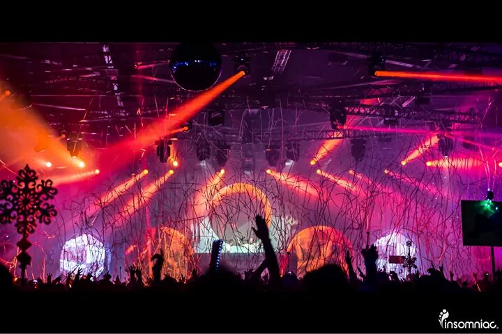 MKMDirty's tweet photo. #NP - Push Play (Original Mix) @Blasterjaxx & @justinprime
#HOF065
http://t.co/bJN4cZ9N9t
#PureRavers http://t.co/dgIOmFvLcS