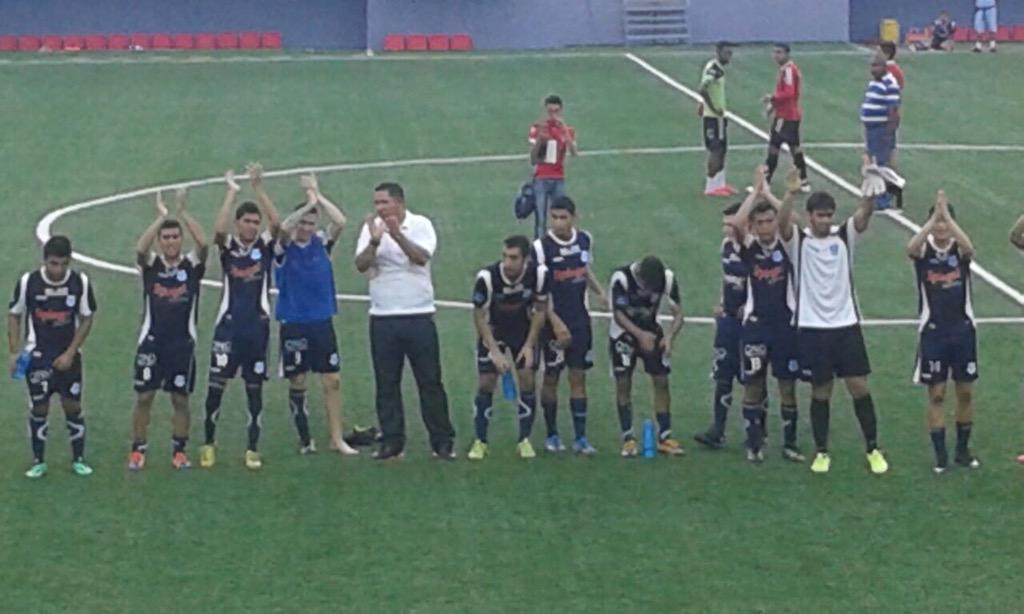 SDAVeraguense's tweet image. A los cuartos de finales , borrón y cuenta nueva.