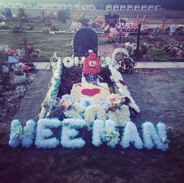 trappinforbape's tweet photo. #NeverForgetAlan http://t.co/wyPDbDyE3V