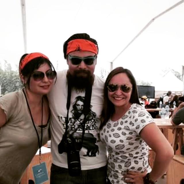 CabritosMagazin's tweet photo. El equipo de #CabritosMagazine en #PalNorte #JanRobles #RayAcosta &amp; #MarinaWallberg http://t.co/hyU6AEdGDE