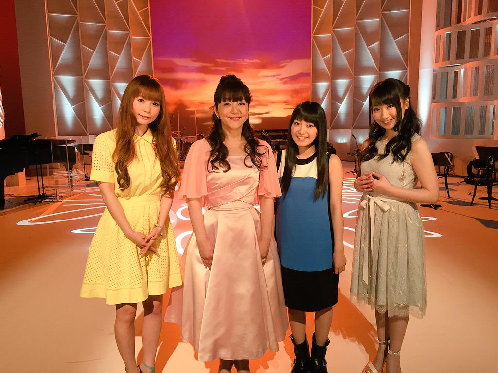 Oa情報 本日18時より放送の フジテレビ Music Fair に しょこたん でんぱ組 が出演 O 歌うのはもちろんアノ曲 しょこたん 岩崎宏美さん 水樹奈々さん Miwaさんとのコラボもありますよ 中川翔子 Staff Scoopnest