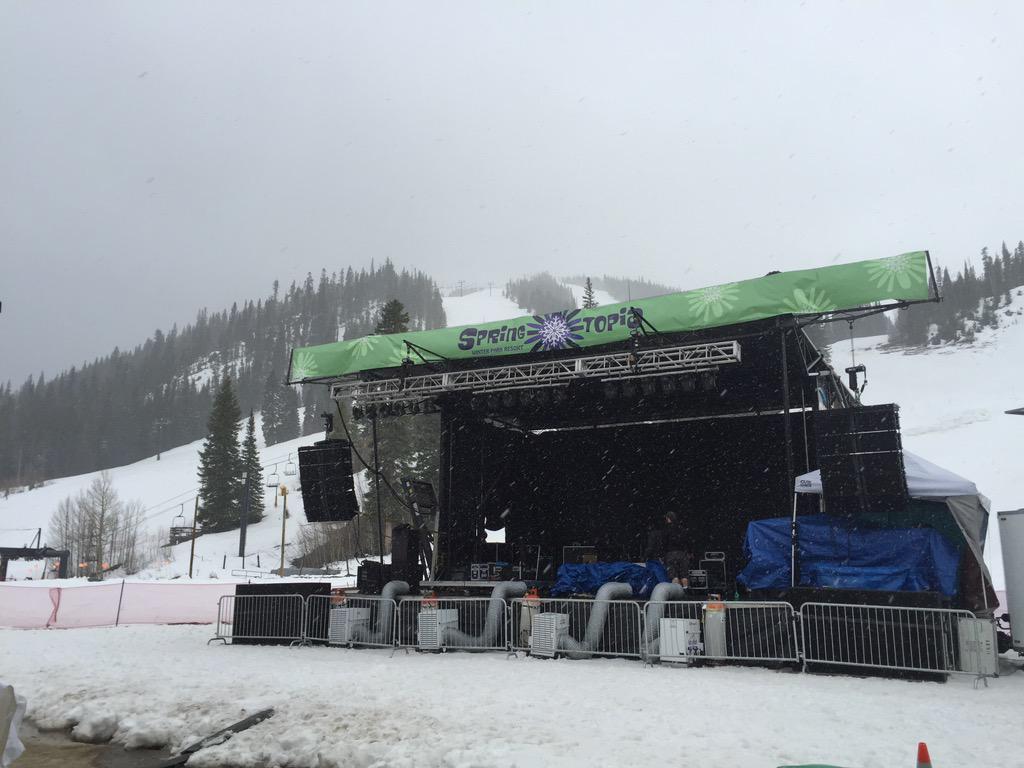 WinterPark's tweet photo. The stage is set for #Springtopia Closing Weekend (literally) and the snow has started to fall! Let's do this! #75WPR http://t.co/AEWVWkePnA