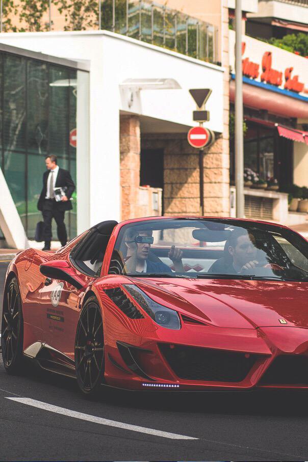Wealth_LifeStyl's tweet photo. Chrome red Ferrari 458 http://t.co/cfLS6rV4rV