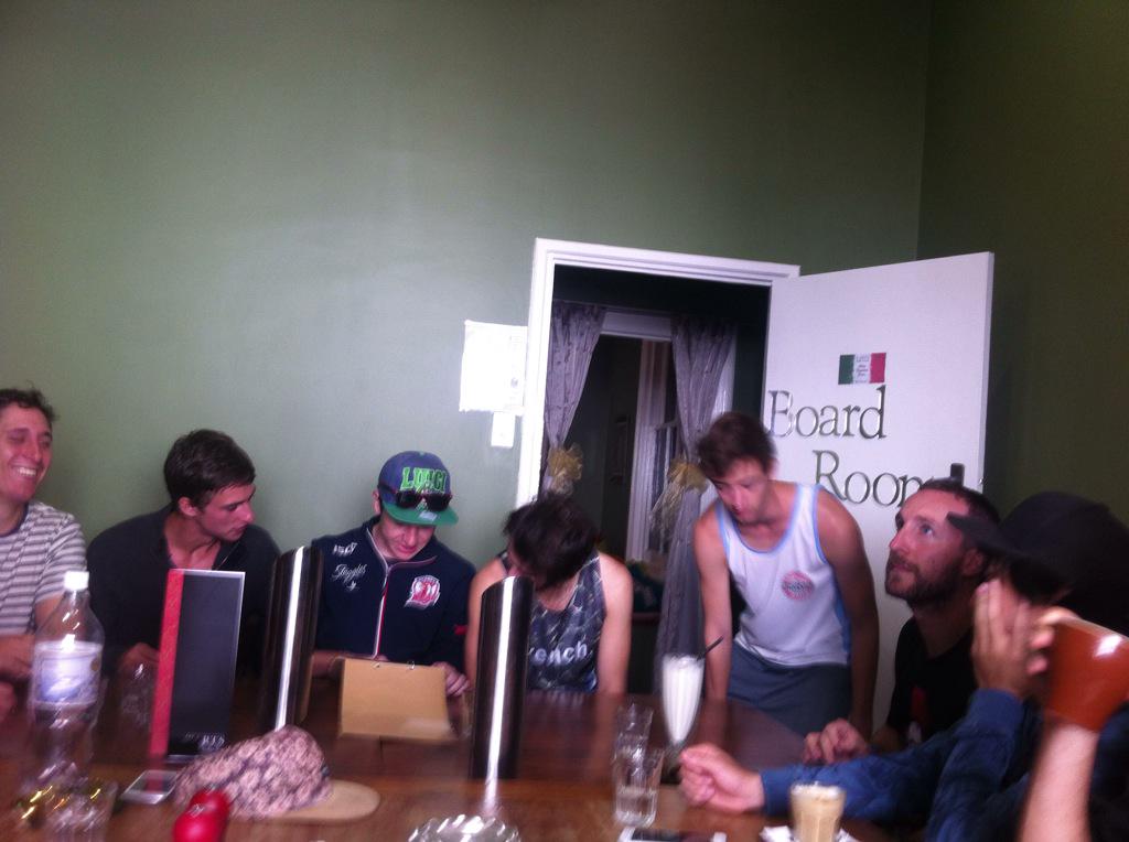 benchultimate's tweet image. Calling this Board Meeting to order #teampriorities #didyousayeightoreighteenpeople #dicotto