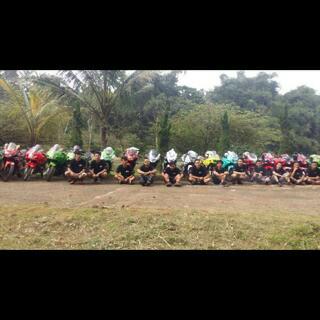 daniel_51148's tweet photo. KNRRC http://t.co/rbSGfN1VqD