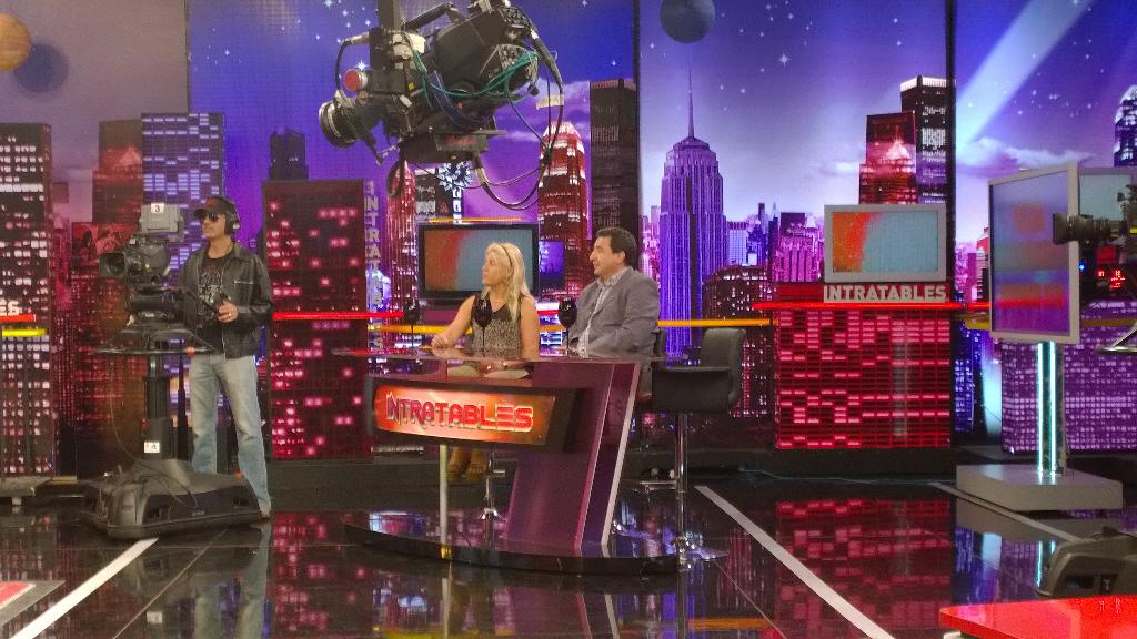 equiposFR's tweet photo. @LicDanielArroyo en #intratables @americatv http://t.co/VOh0mKEc81