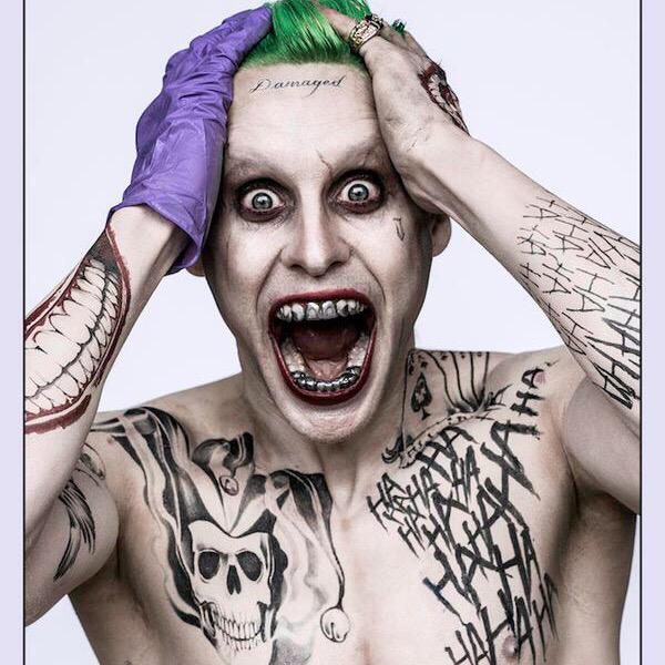 ComicBookNOW's tweet photo. First look at JARED LETO as THE JOKER!
RT: THUMBS UP 
FAV: THUMBS DOWN 
http://t.co/zkNagrRc1R http://t.co/RpUIiGu3jy