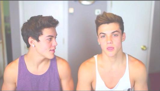 dolanlayouts's tweet photo. free headers different filters but same pictures
rt/fav if you use http://t.co/umGBbSGK7c