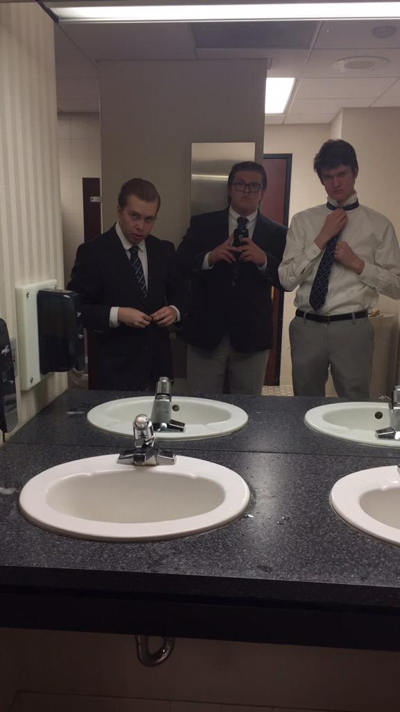 Stoltenbaby's tweet photo. Another superior choir #justprepthings http://t.co/mfoOLid6jw
