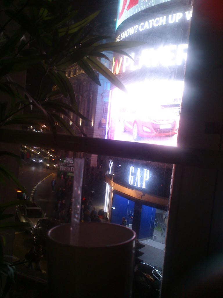 blancamelga's tweet photo. Asi da gusto salir de copas! Subimos de nivel http://t.co/jTomcVBmFU