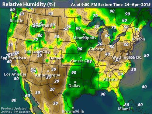 cyclonicAL's tweet photo. This is all of the juicy air that is fueling tonight's storms. Humidity will increase overnight. http://t.co/RfC9KQT88O