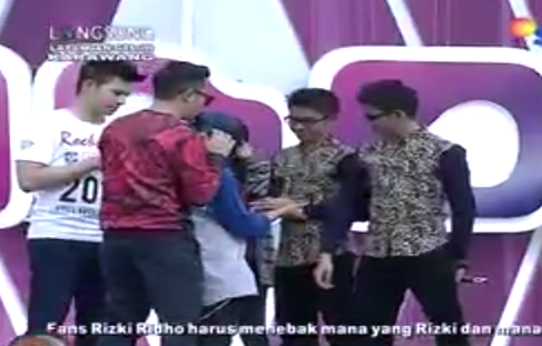 Info_RizkiRidho's tweet photo. #KarnavalInboxWith2R http://t.co/EQfw58CO2e