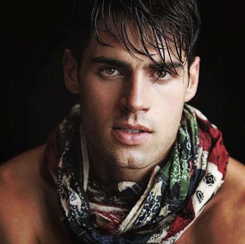 SexGodGrey_'s tweet image. 